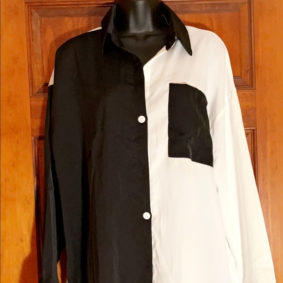 Two tone button down - Picture 3 of 3